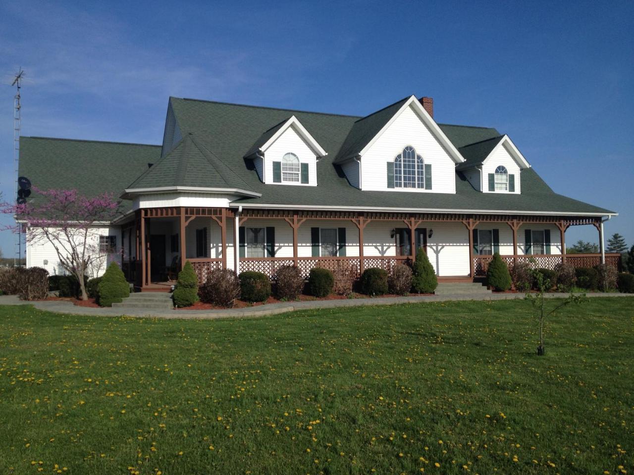 Green Gables Bed & Breakfast Odon Eksteriør bilde